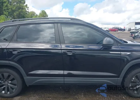 2022 Volkswagen Taos 1.5T S из США, поврежденный, VIN 3VVCX7B2XNM074158